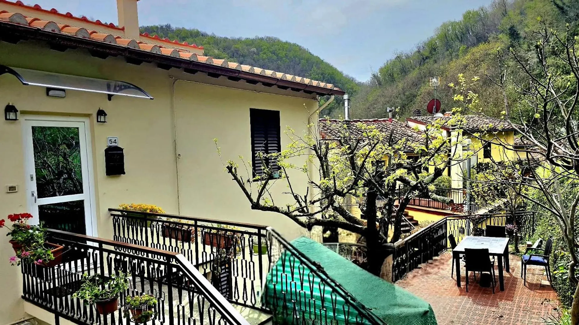 Riccio Apartment Polcanto